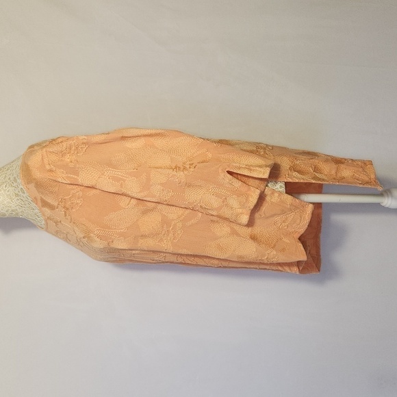 Soft Surroundings Peach Cecile Asymmetrical Floral Embroidered 3/4 Sleeve Tunic - Picture 8 of 13